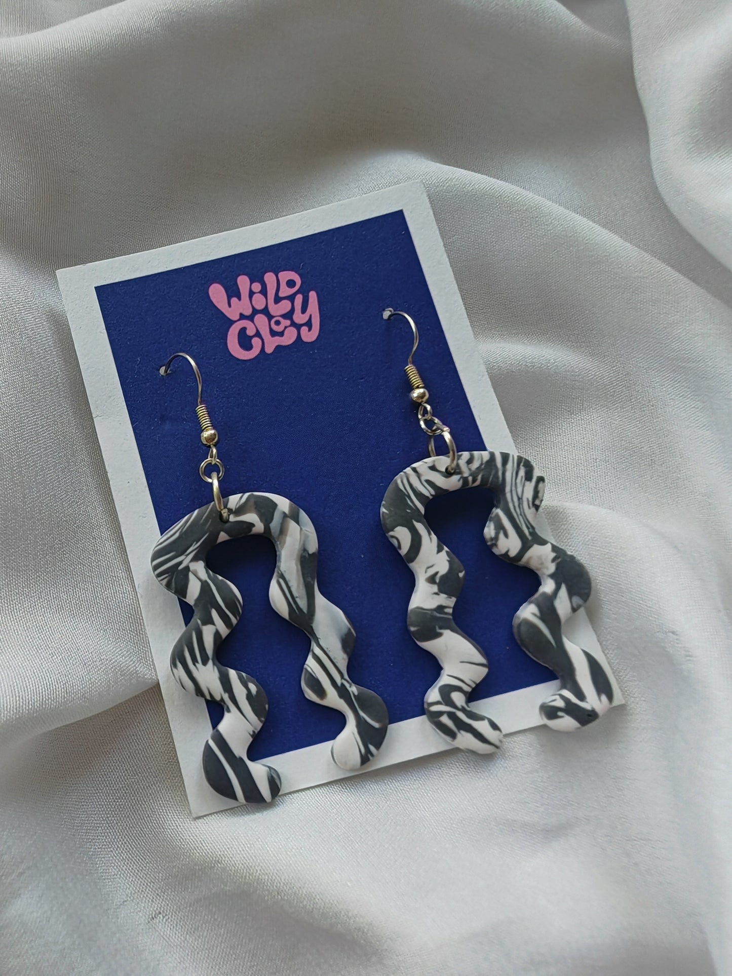 Monochrome marble earrings
