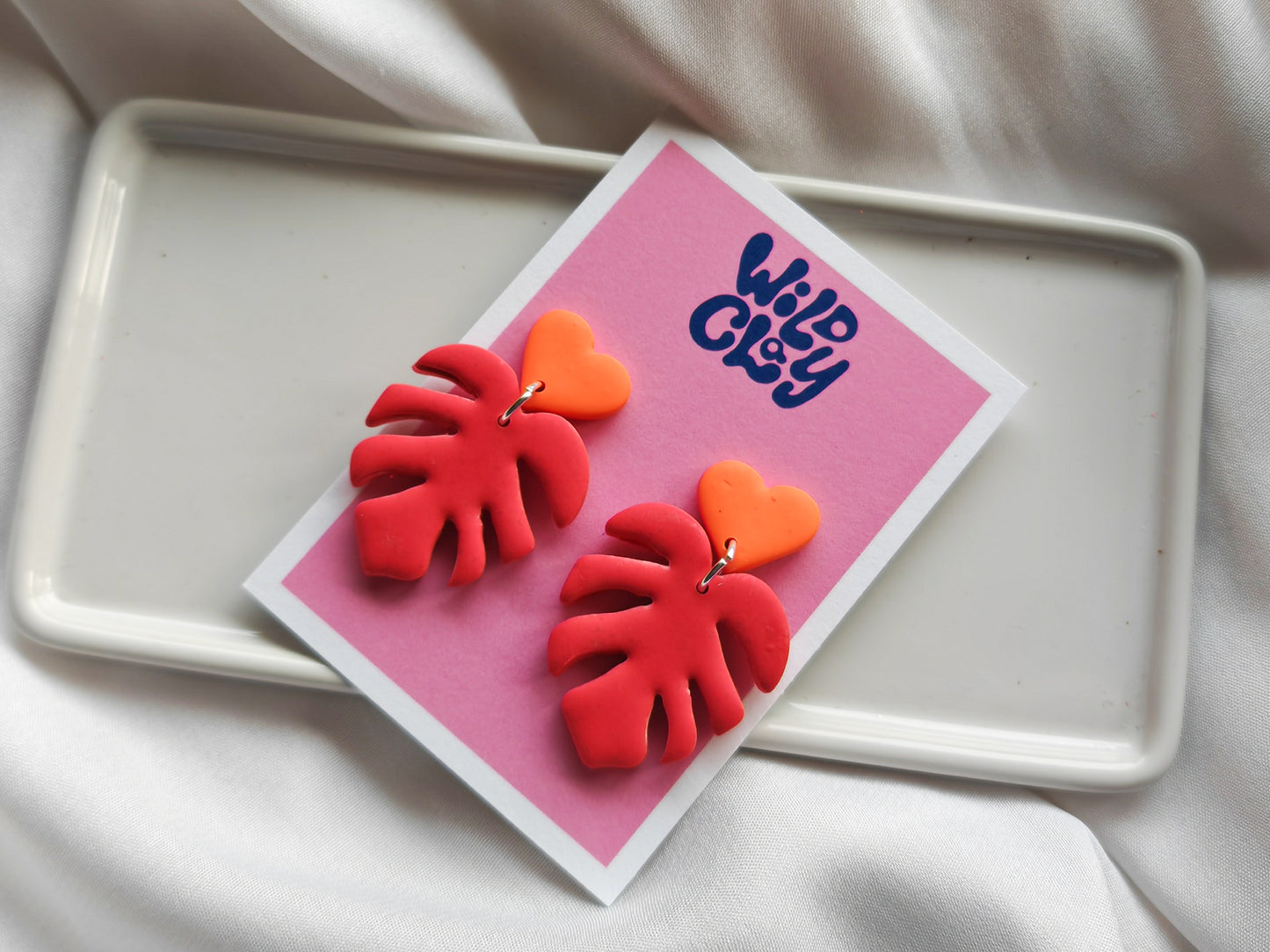Monstera heart dangle earrings