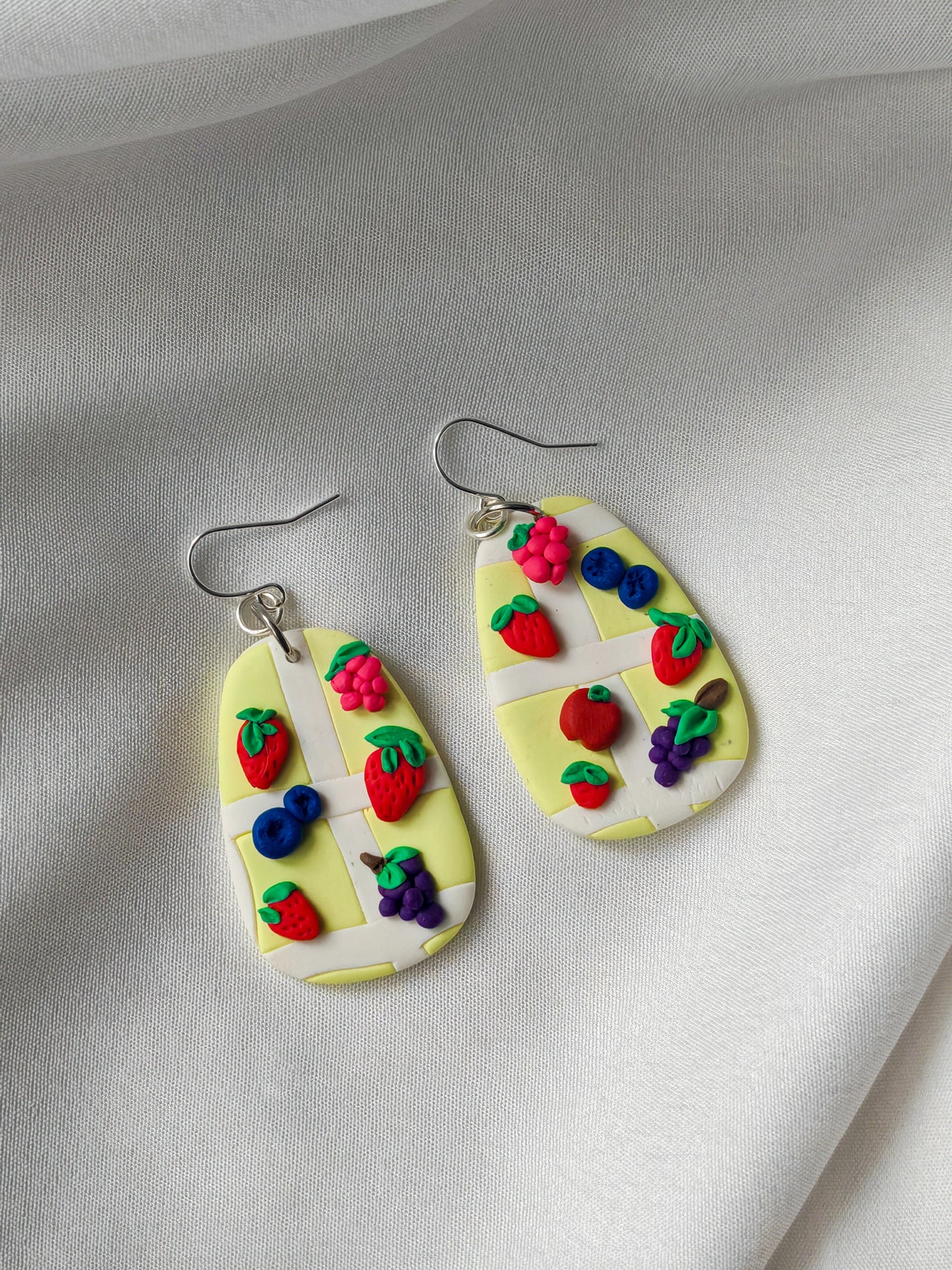 Berry dangles