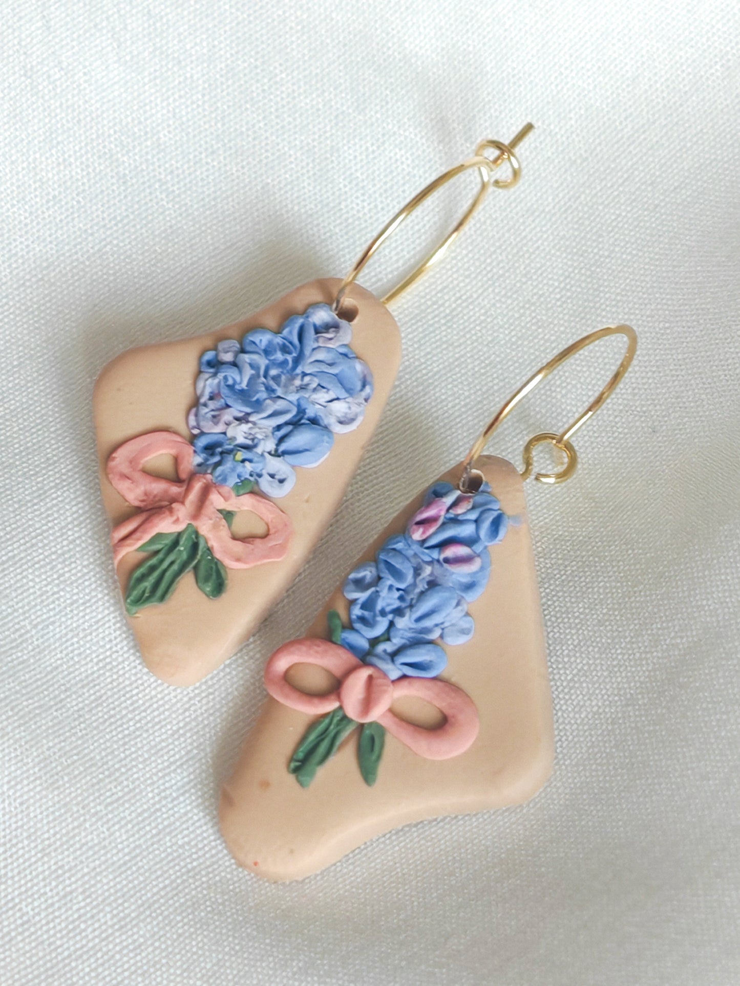 Lavender detail earrings