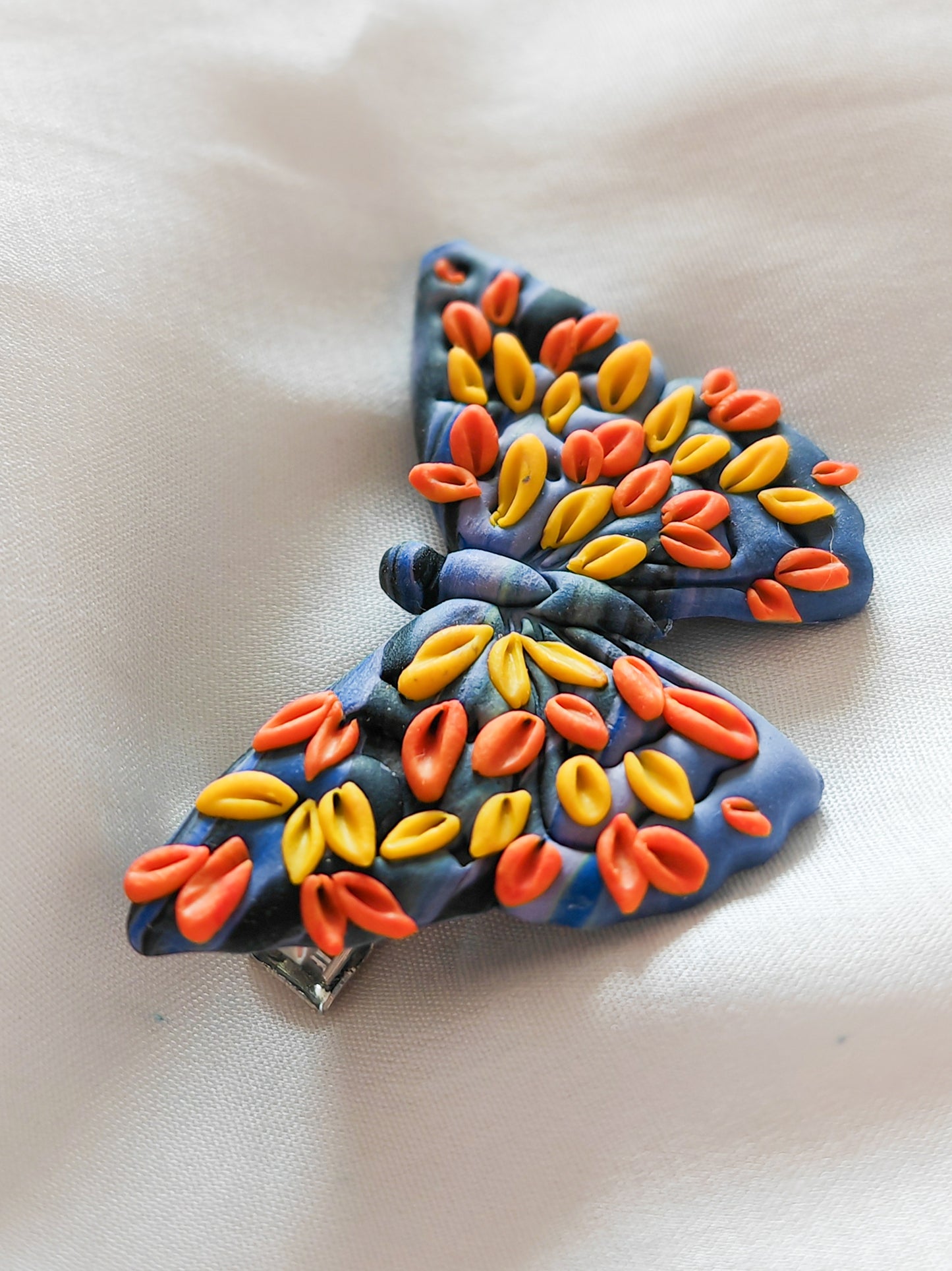 Butterfly hair clip