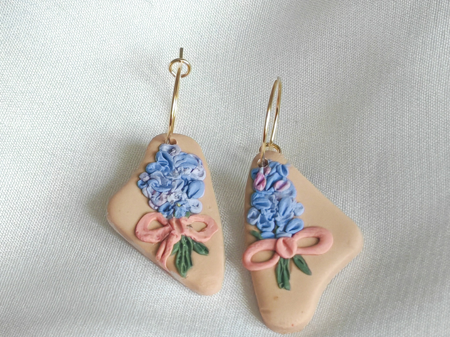 Lavender detail earrings